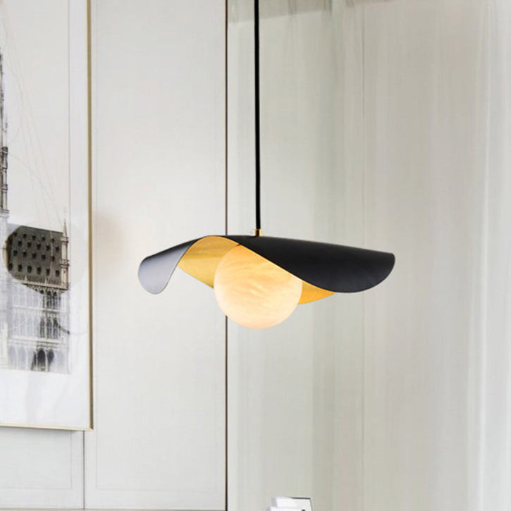 Spanische Marmor-Pendelleuchte
- OnyxLampen