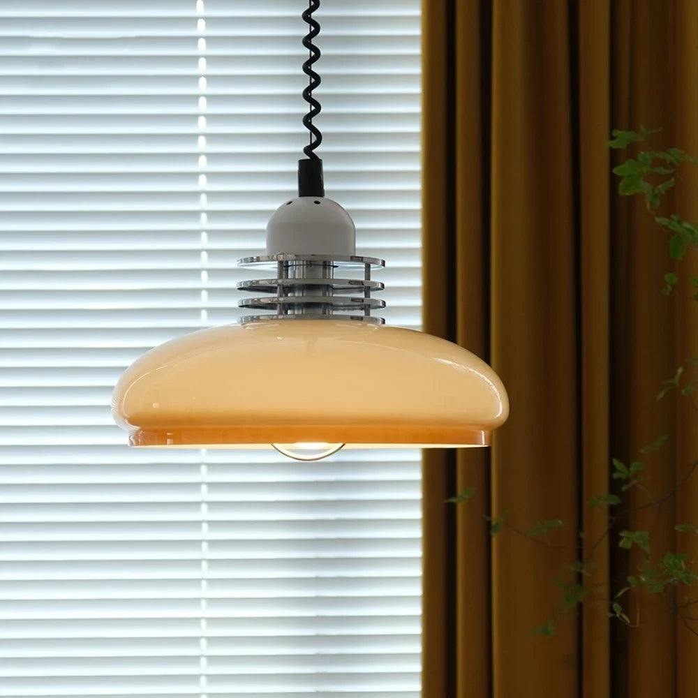 Pendelleuchte aus Bauhaus Glas
- OnyxLampen