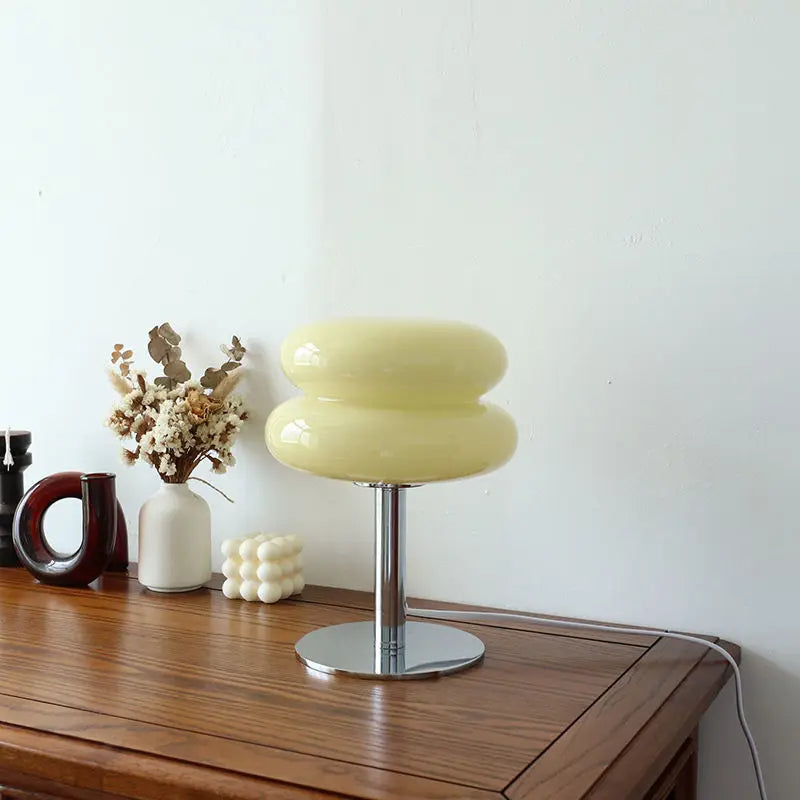 Tischlampe im italienischen Bauhaus-Stil