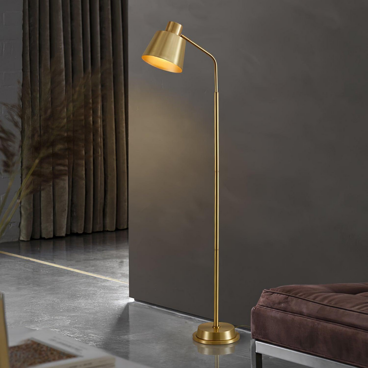 Zeid Floor Lamp
- OnyxLampen