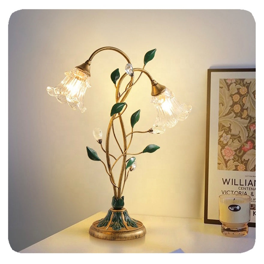 Neue französische Blumen-Tischleuchte
- OnyxLampen