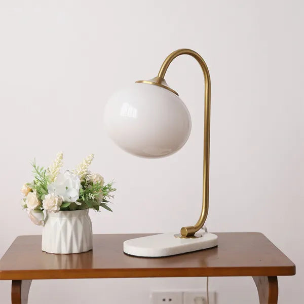 Metalltischlampe aus Glas mit Marshmallow-Design