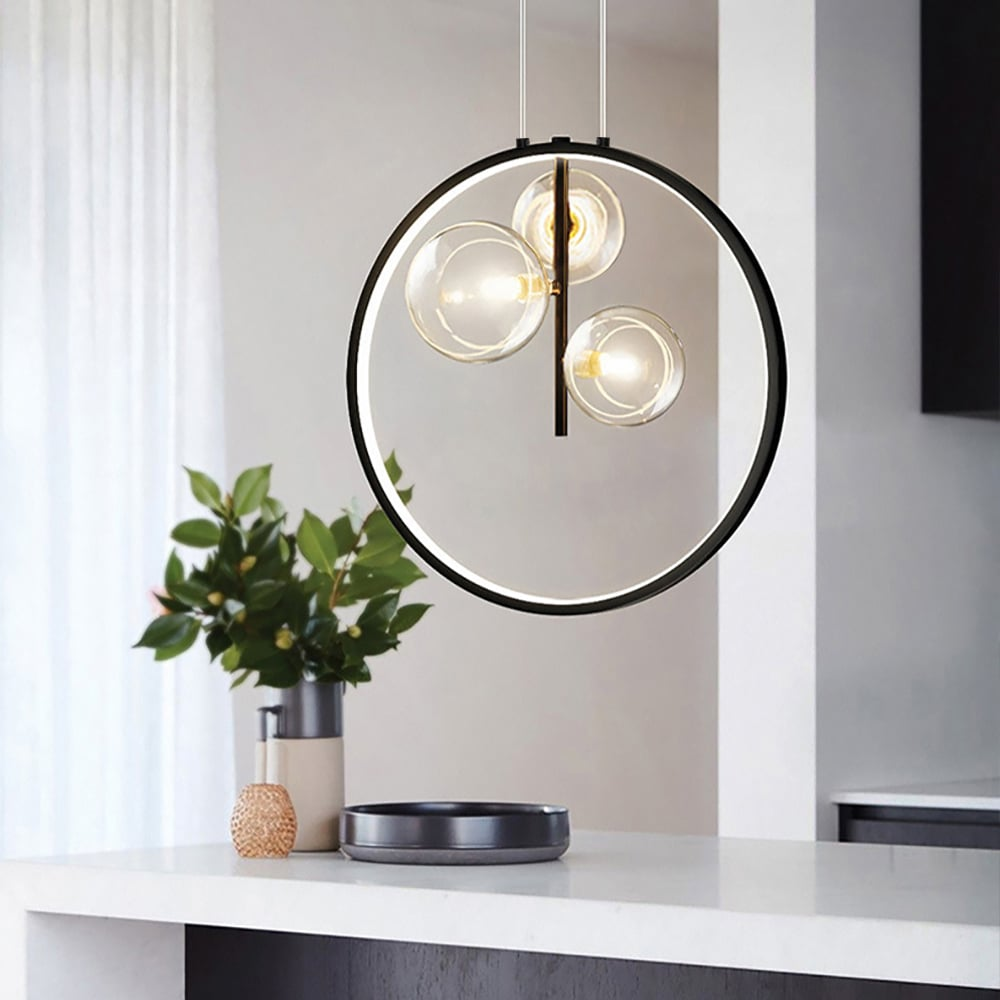 Minimalistische LED-Pendelleuchte aus schwarzem Glas