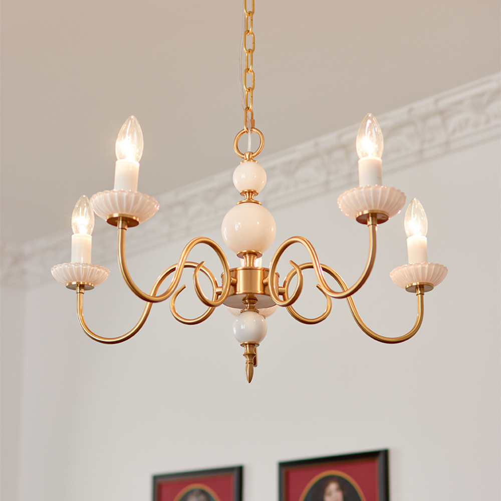 Amerikanischer Retro-Metall Kronleuchter Creme Glas Schlafzimmerlampe
