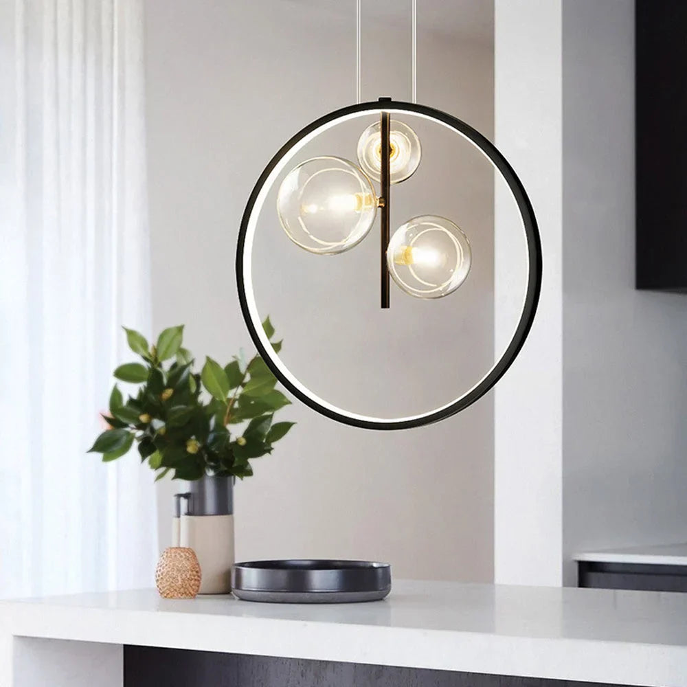 Skandinavische Pendelleuchten aus Glas mit Blasenoptik und Ring