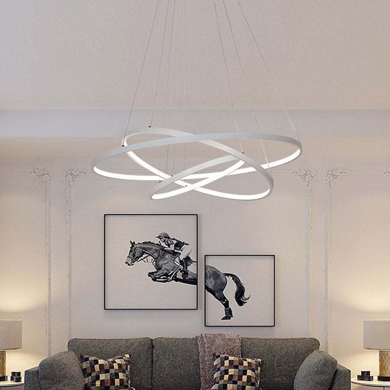 Dreiringige Yumanira Designer-Deckenlampe