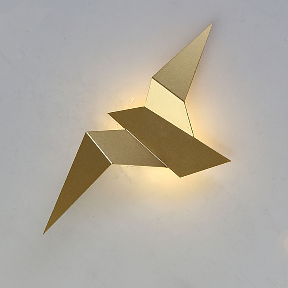 Wandlampe aus Eisen im Vogeldesign