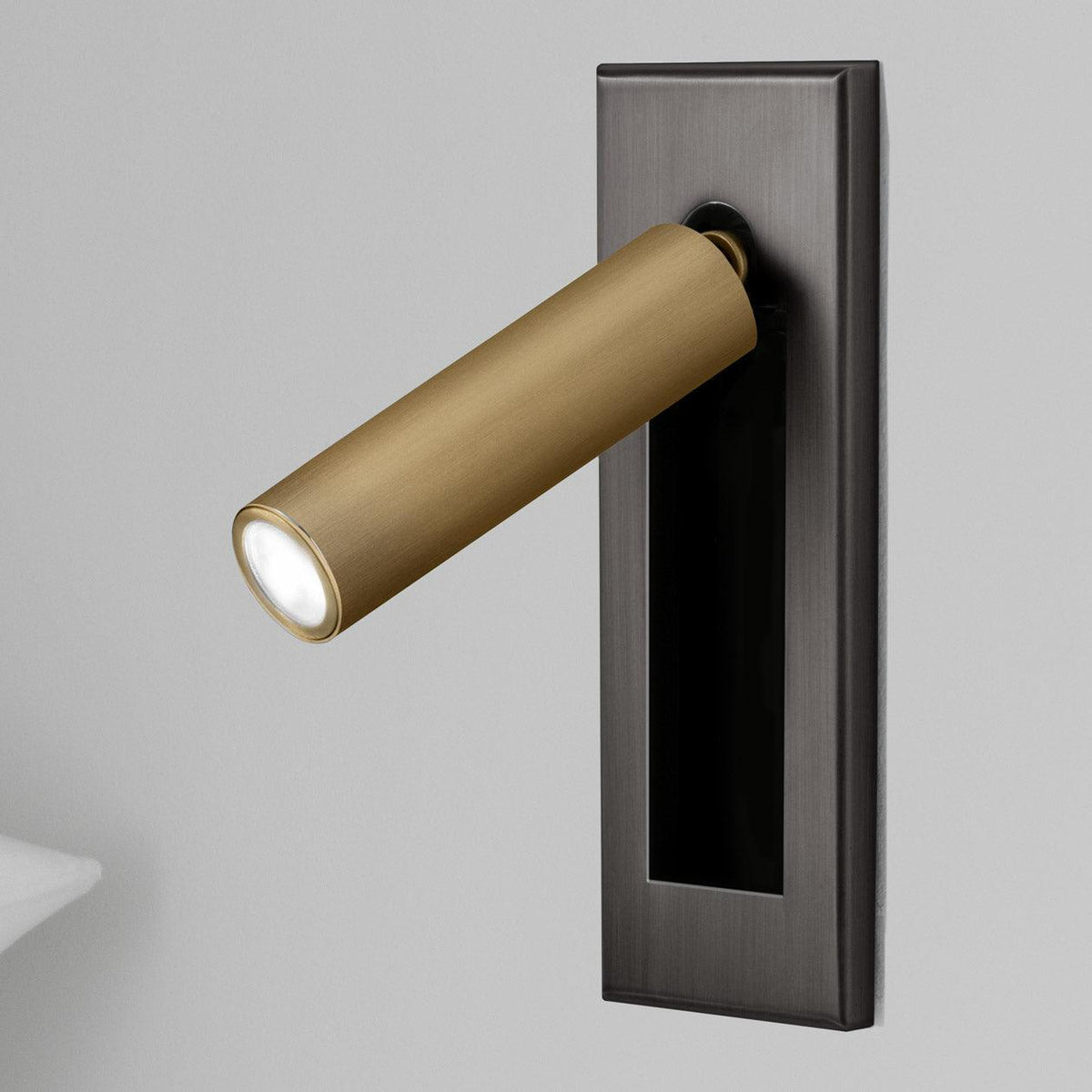 Wandleuchte Nachttischlampe integriert