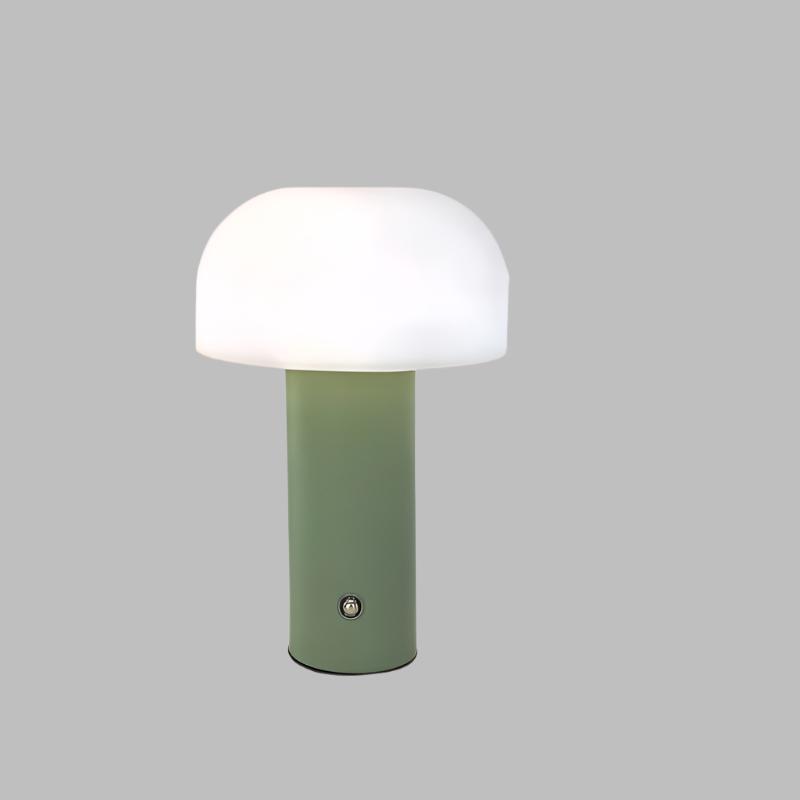 Pilz Tischleuchte im europäischen Design