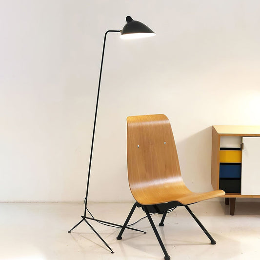 Serge Mouille Floor Lamp
 - OnyxLampen