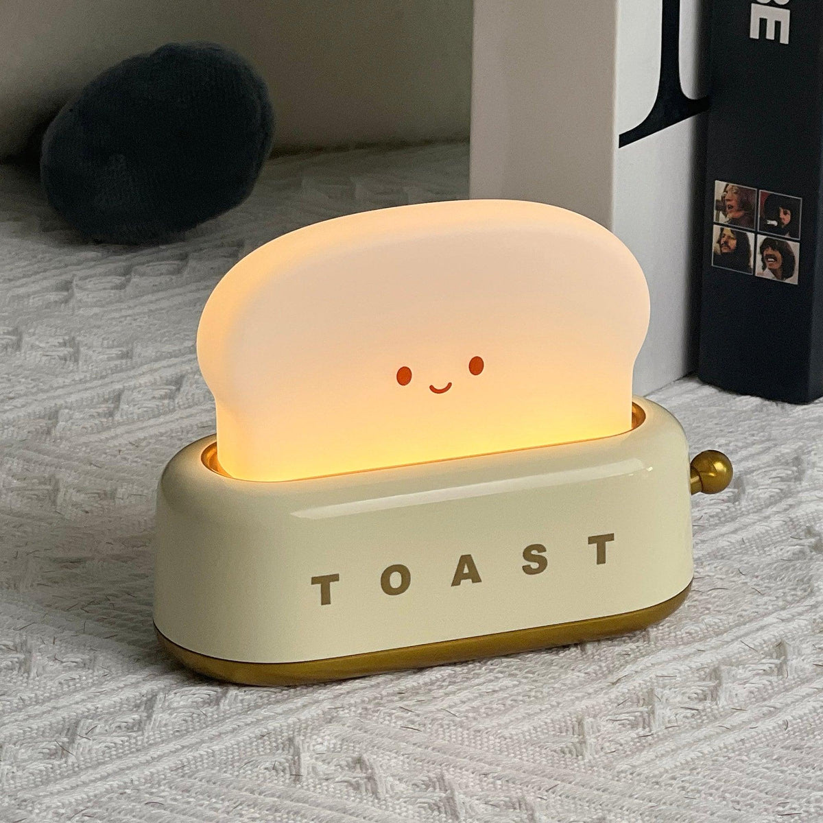 Tischlampe im Toaster-Design mit integriertem Akku