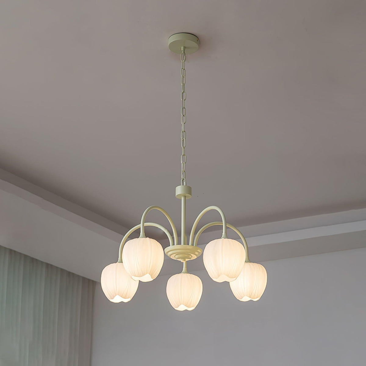Matcha-Tulpen-Kronleuchter