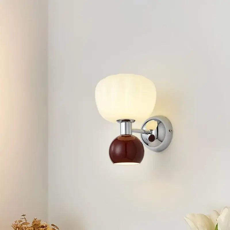 Moderne LED Wandleuchte in Creme