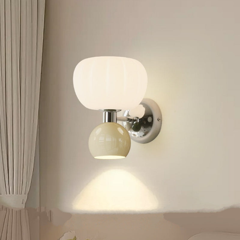 Moderne LED Wandleuchte in Creme