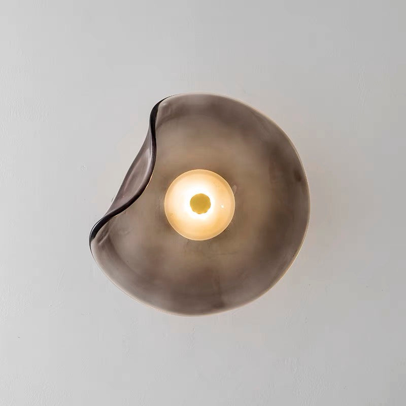 Moderne Wandlampe mit Dekor