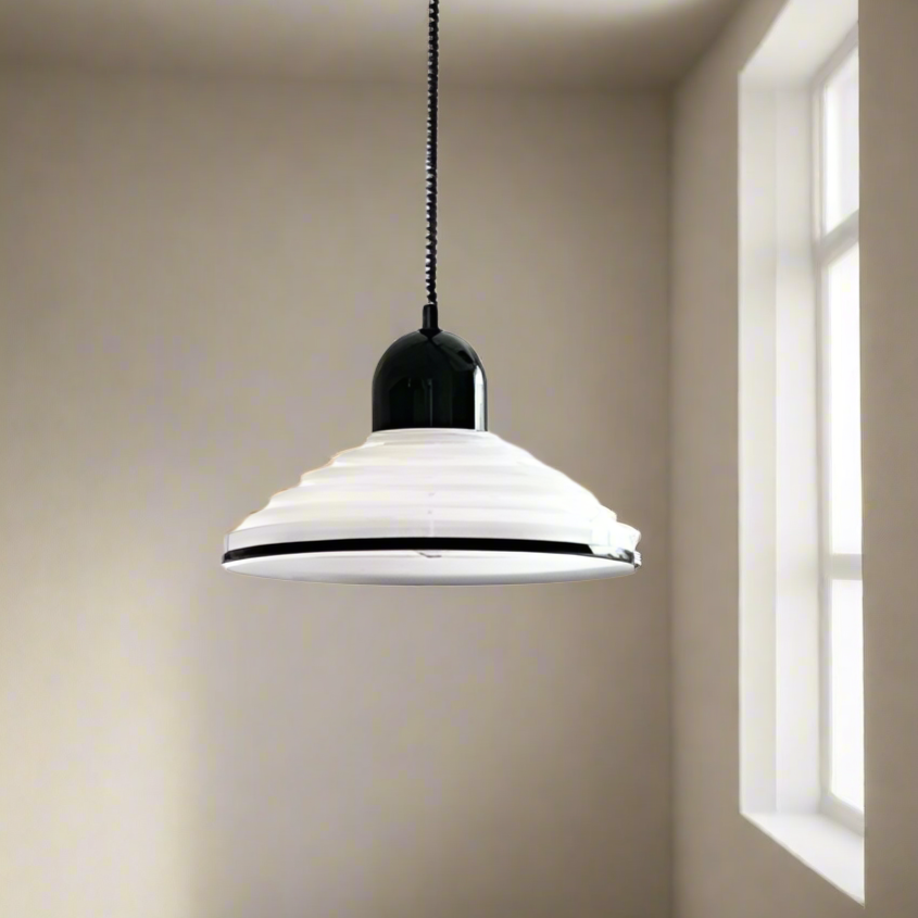 Hängeleuchte aus französischem Creme-Windglas
 - OnyxLampen