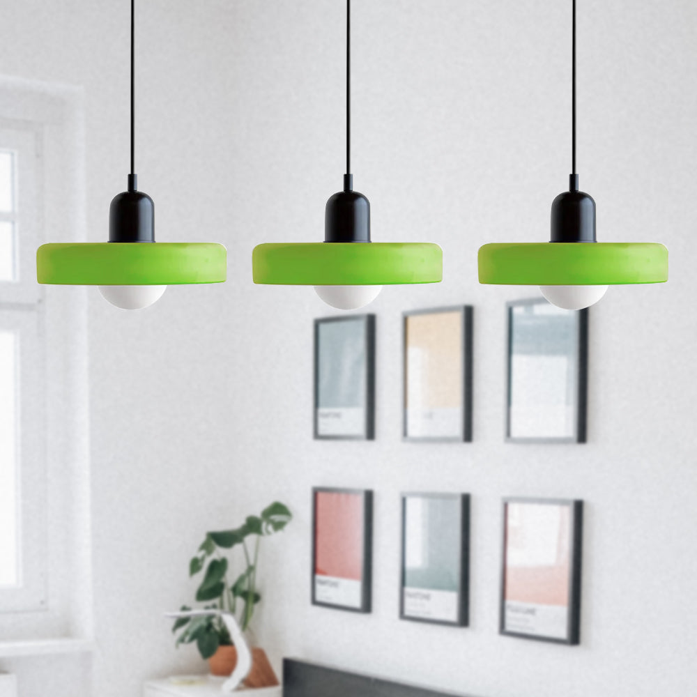 Dreiflammige Bauhaus-Pendelleuchte aus farbigem Glas
