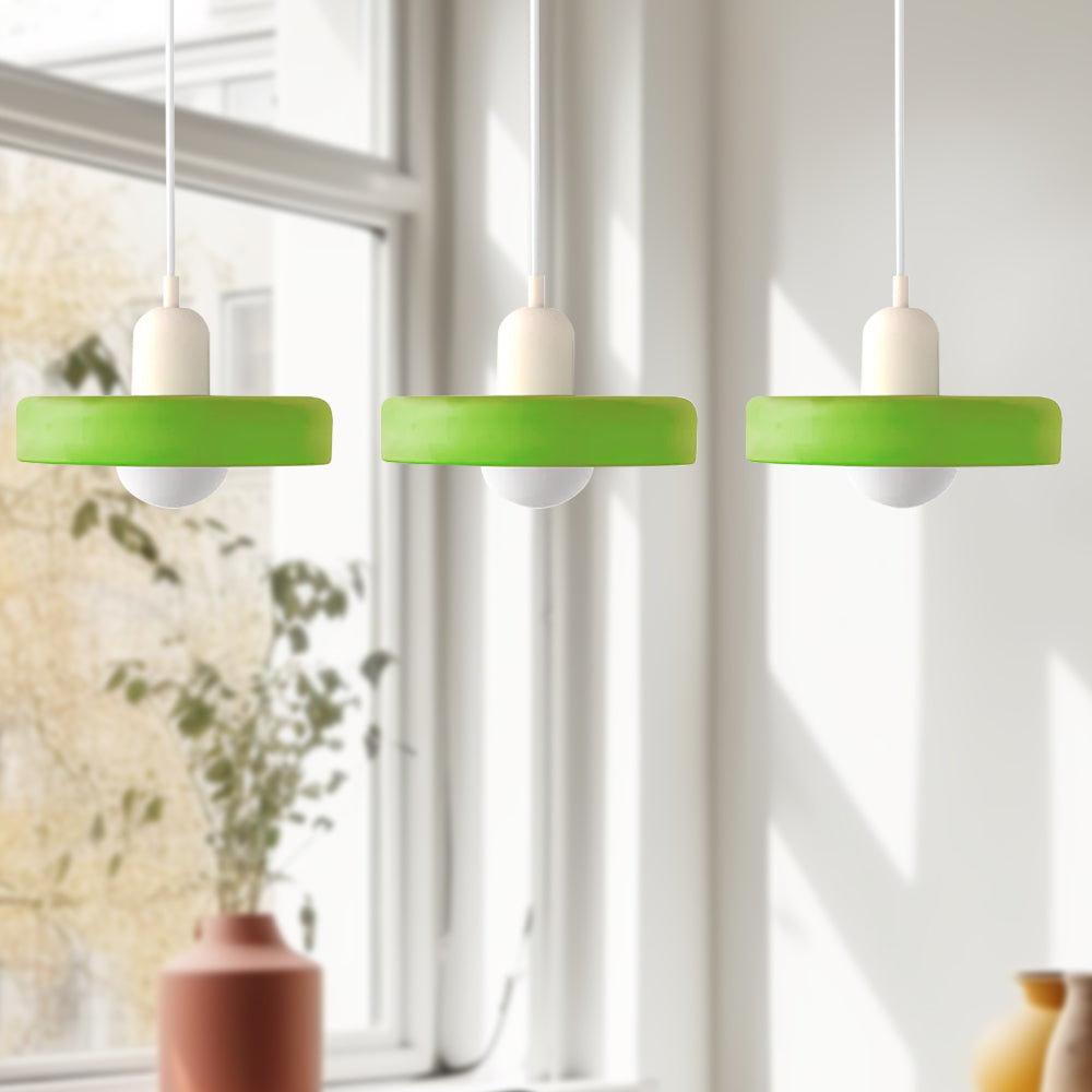 Dreiflammige Bauhaus-Pendelleuchte aus farbigem Glas