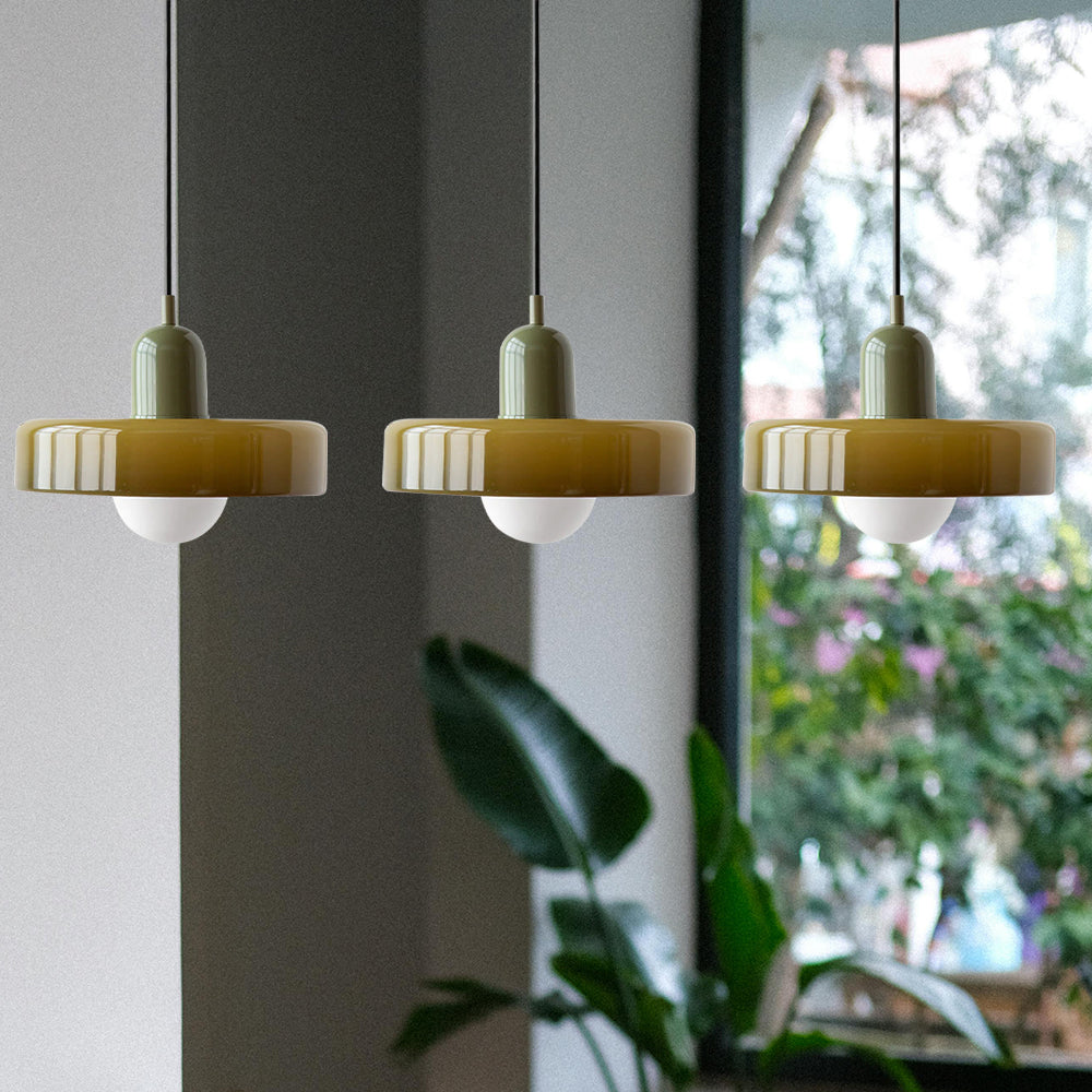 Dreiflammige Bauhaus-Pendelleuchte aus farbigem Glas