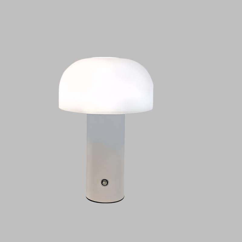 Pilz Tischleuchte im europäischen Design