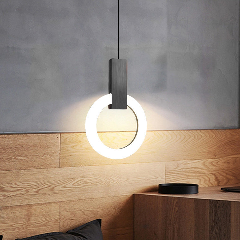 LED-Pendelleuchte mit nordischem Ringdesign