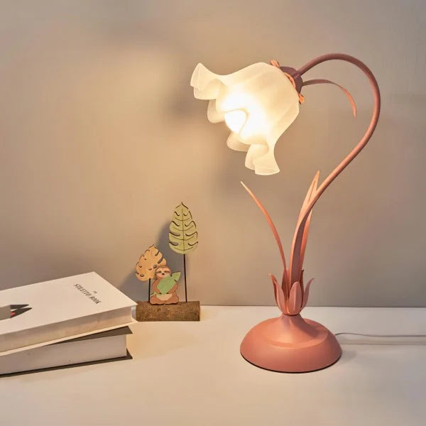 Antique Adjustable Flower Table Lamp